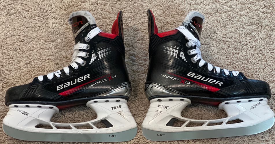 Bauer Hockey Skates  X4 Size 5 - Fit 1 (Used)