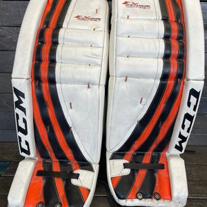 CCM Extreme Flex Pro Goalie Leg Pads 32”