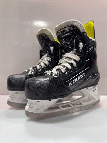 Bauer Supreme M50pro Size 12 Youth Skates
