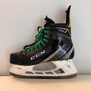 CCM Super Tacks AS1 Hockey Skates Regular Width 8.5 (Used)