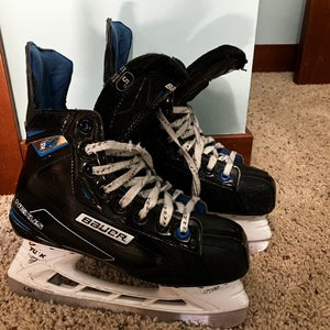Bauer Nexus 2N Hockey Skates Regular Width  Size 5 (Used)