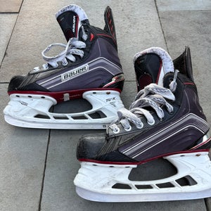 Bauer Vapor X Hockey Skates Regular Width Size 4 (Used)