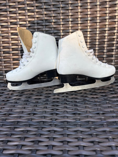 Bladerunner Figure Skates B Junior 6 (Used)