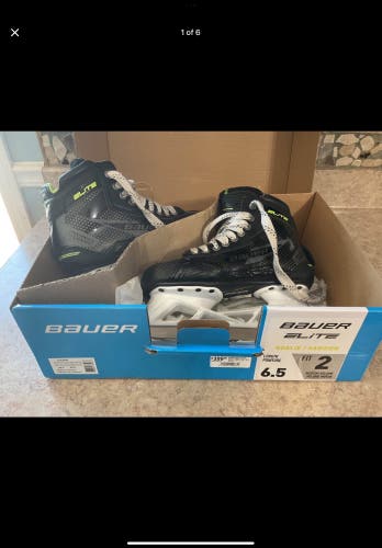 Bauer Elite Hockey Goalie Skates Wide Width 6.5 (Used)