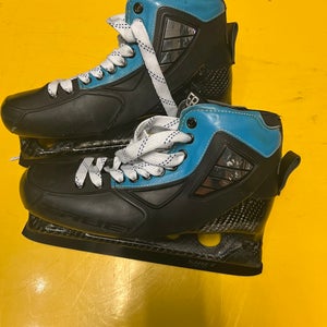 2021 True One Piece Hockey Goalie Skates Wide Width Custom (Used) With Extra Blades