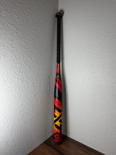 Louisville LXT 33/23 (-10) Fastpitch Softball Bat