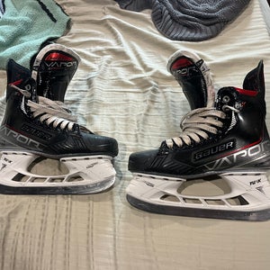 Bauer Vapor 3X Hockey Skates Regular Width Size 6.5 (Used)