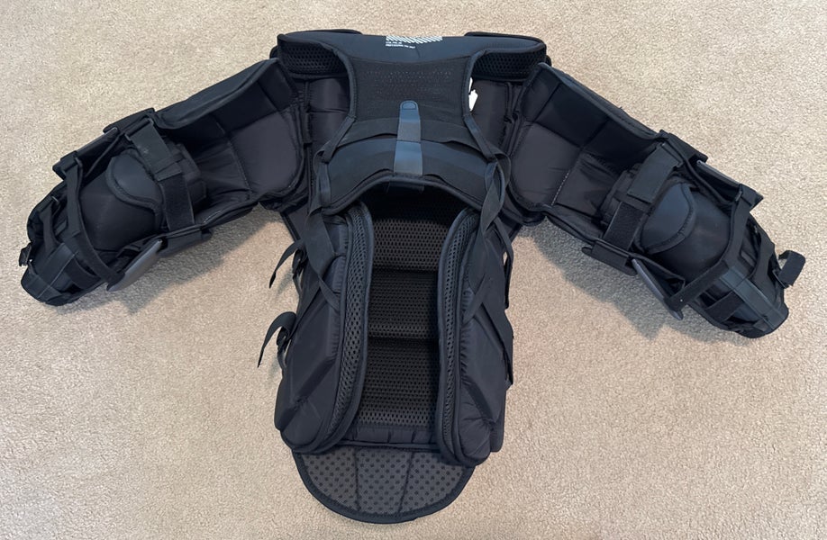 Medium  2024 CCM Pro Spec Goalie Chest Protector (Used)