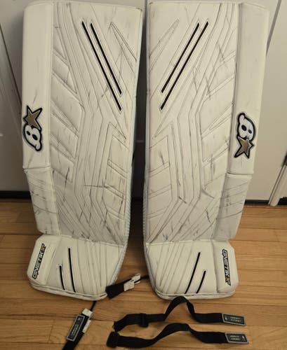 32" +1 Brian's GNETik X5 Goalie Leg Pads (Used)