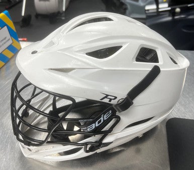 Used Cascade R Lacrosse Helmet White One Size 11497-S000150375
