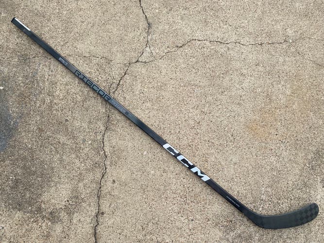 CCM Trigger 8 PRO Pro Stock Hockey Stick Grip 85 Flex P90 Right 63588