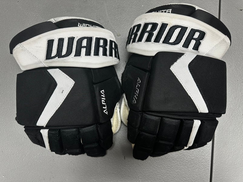 Warrior 14” Pro Stock Alpha Pro Gloves Black HTX1188