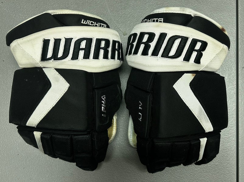 Warrior 14” Pro Stock Alpha Pro Gloves Black HTX9296