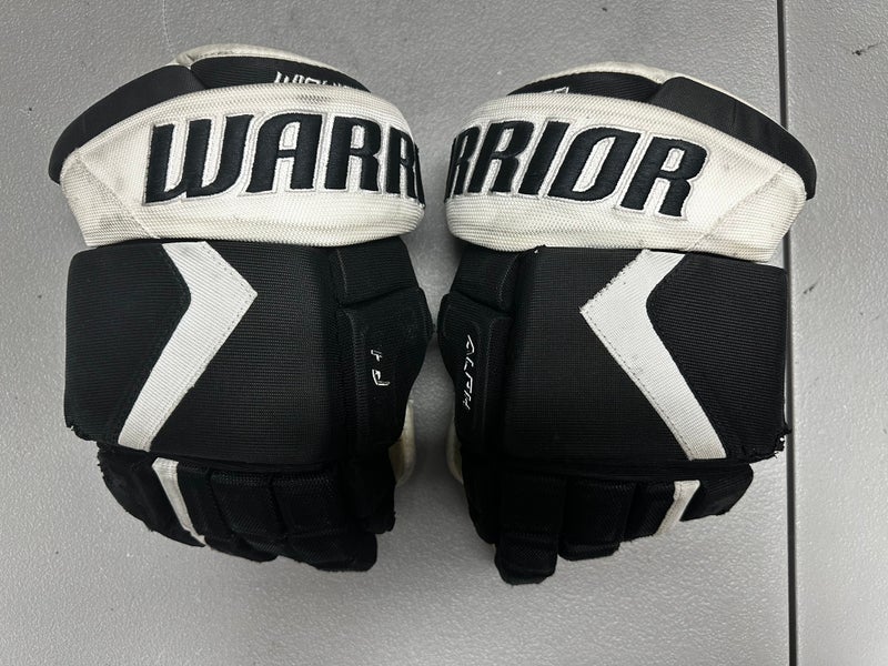Warrior 14” Pro Stock Alpha Pro Gloves Black HTX4286