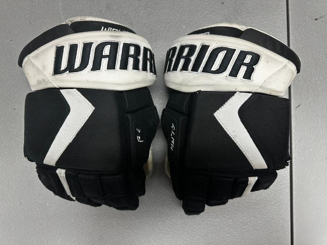 Warrior 14” Pro Stock Alpha Pro Gloves Black HTX01823