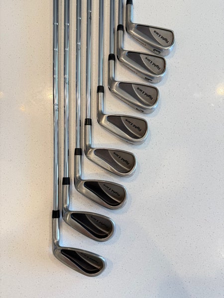Men's Adams Tight Lies Right Handed Iron Set Regular Flex 8 Pieces Steel Shaft (Used)