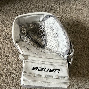 2022 Bauer GSX Glove Regular  (Used)