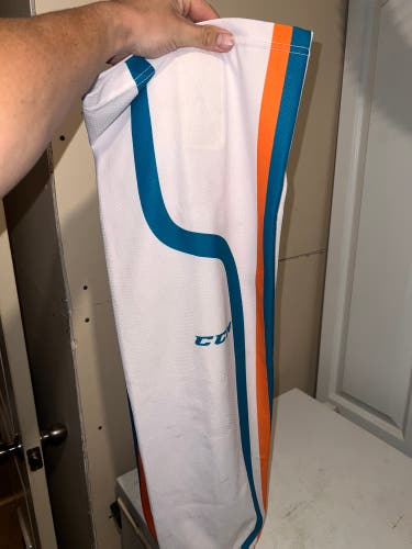 White Large Senior CCM Socks (Used)