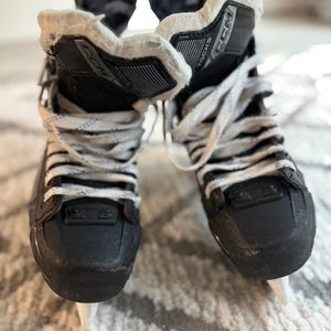 2023 CCM AS-580 Hockey Skates Wide Width   Size 5.5 (Used)