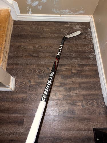 Senior CCM JetSpeed FT2 Right Handed Hockey Stick P28 Pro Stock (Used)