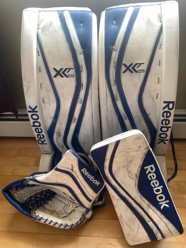 32” Reebok XLT Full Right Goalie Full Set
