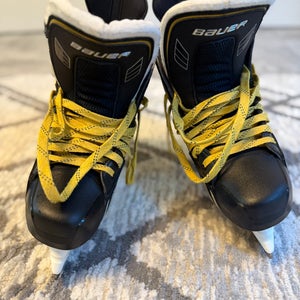 2014 Bauer Supreme One.8 Hockey Skates Regular Width   8 (New)
