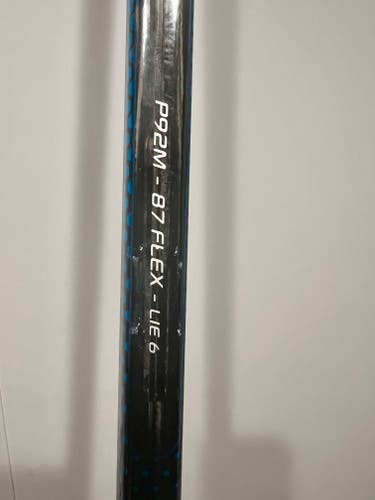 Senior Bauer Nexus Geo P92M 87 Flex Right Handed Hockey Stick P92M (Used)