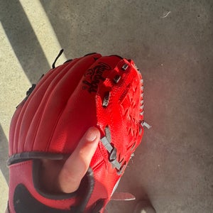 Rawlings RH Player series Baseball Glove 11" (New)