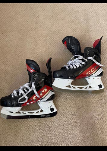CCM FT6 Pro 7.5 (Gently Used)