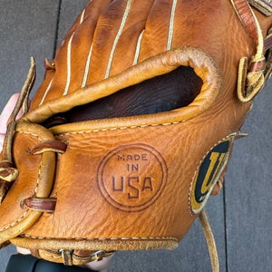 Wilson A2000 Made in USA 12” Baseball Glove Vintage Model XL