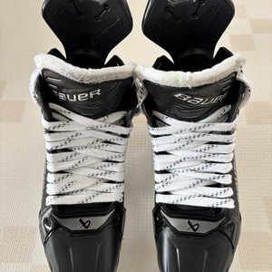 Bauer Supreme Shadow Hockey Skates Regular Width  10 (Used)