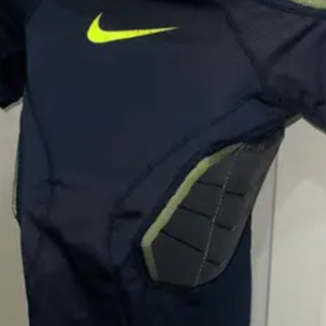 Nike Pro Combat Youth Large Rip Pads Protective Compression Shirt-New w/o Tags