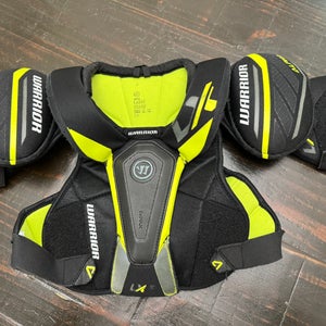 Junior Large Warrior ALPHA LX 30 Shoulder Pads (Used)