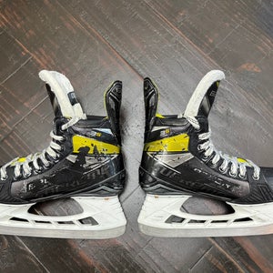 Bauer Supreme 3S Hockey Skates Regular Width 6.5 (Used)