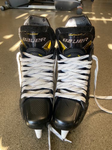 Bauer Supreme Ultrasonic Skate Size 8 Fit 3