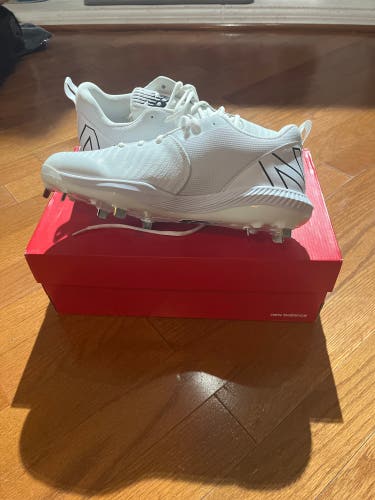 White Men's Size M 11.0 (W 12.0) Adult New Balance Low Top 4040 Metal (New)