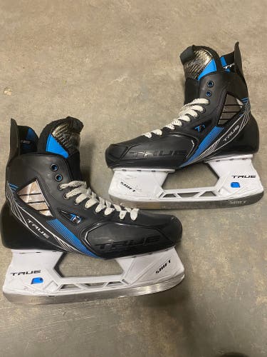 True TF7 Hockey Skates