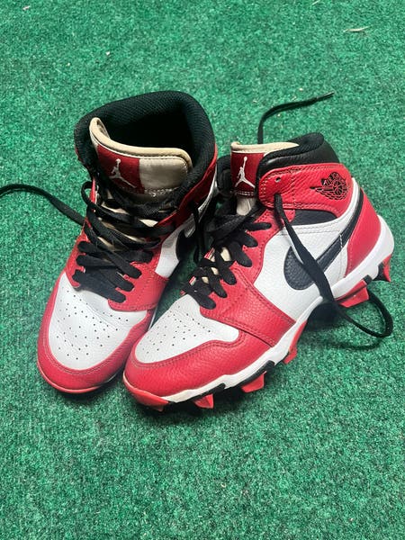 Red Youth Size Air Jordan Jordan mid Shoes Football