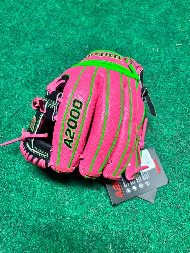 2024 Wilson RH Infield A2000 1786 Baseball Glove 11.5" (New)