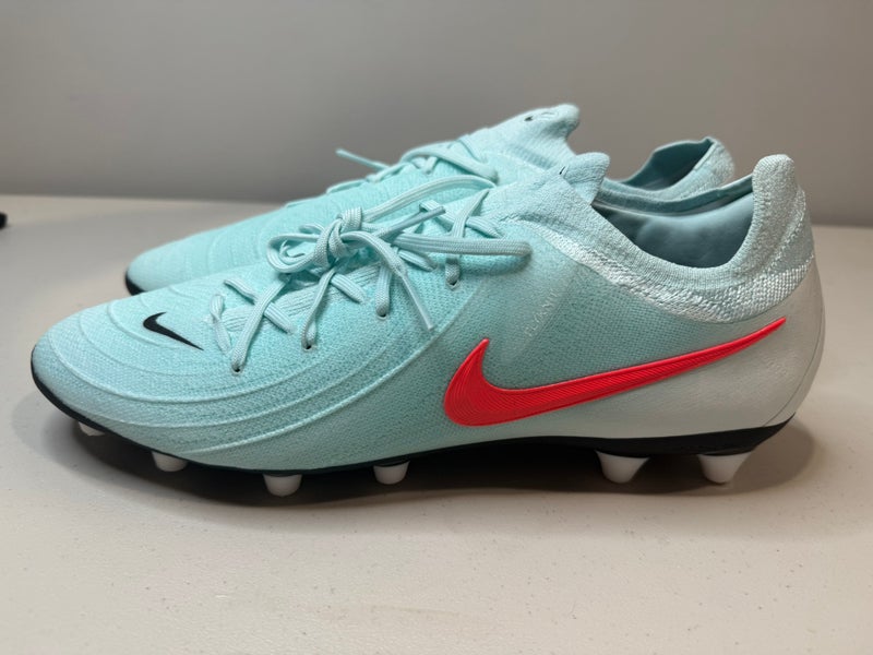 Size 11.5 Men’s Nike Phantom GX 2 Pro AG Mint Off Noir Soccer Cleats