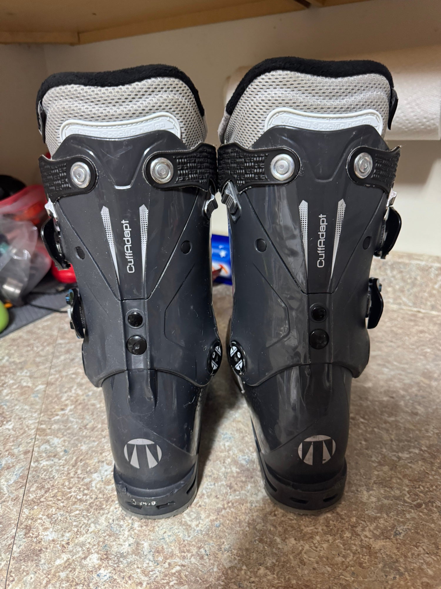 245 Women's Tecnica Mach Sport HV 75 W Ski Boots Soft Flex 24.5 24