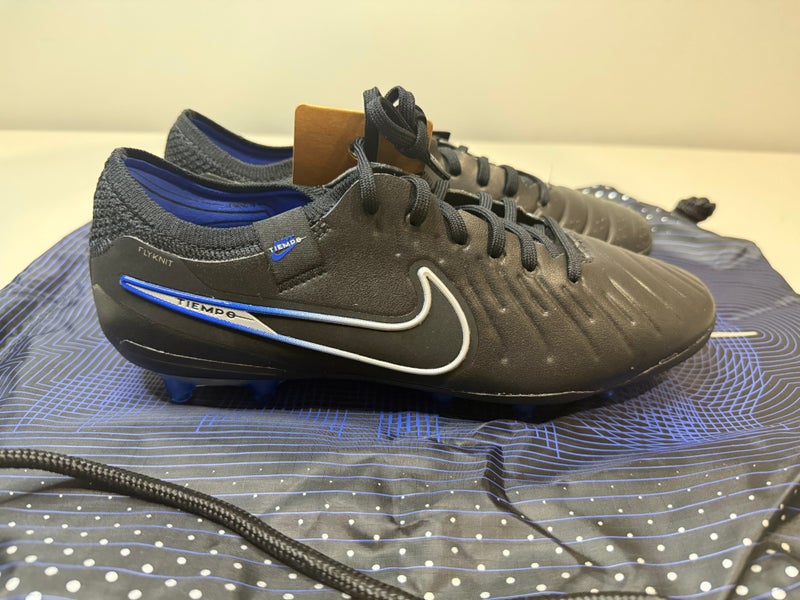 Size 6.5 Men’s Nike Tiempo Legend 10 Elite AG-Pro Black Royal Soccer Cleats With Bag
