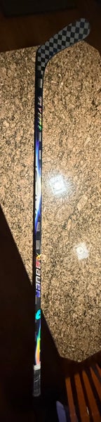 Senior Bauer Vapor FlyLite Right Handed Hockey Stick P92 (Used)
