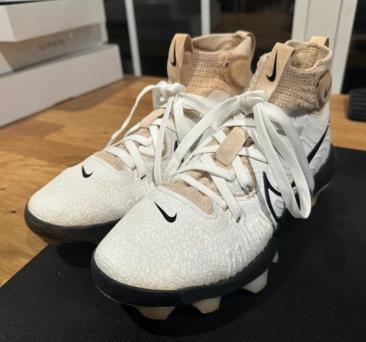 White Men's Size M 8.0 (W 9.0) Nike High Top Alpha Huarache NXT MCS Molded Cleats (Used)