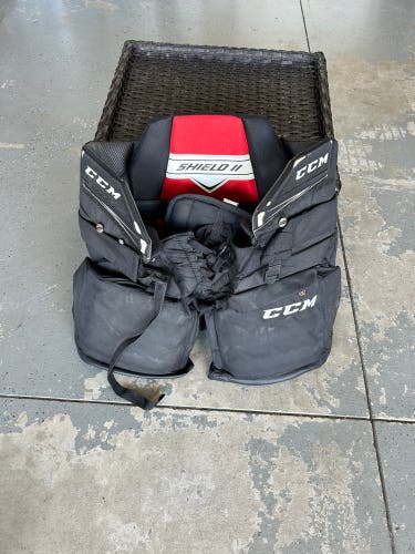 Senior Small CCM Extreme Flex II Shield Pro Hockey Goalie Pants (Used)