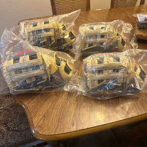 4 Anderson baseball/Softball gloves 11.75 And 12.5