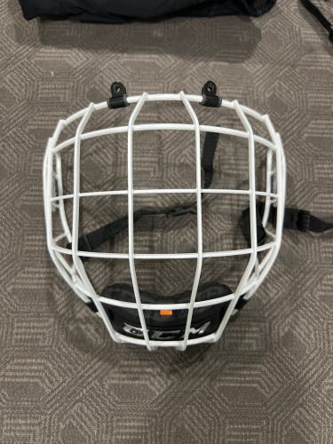 Medium CCM FM780 (New)