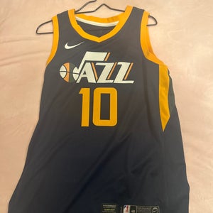 Men's Large Nike Swingman Jersey (New)