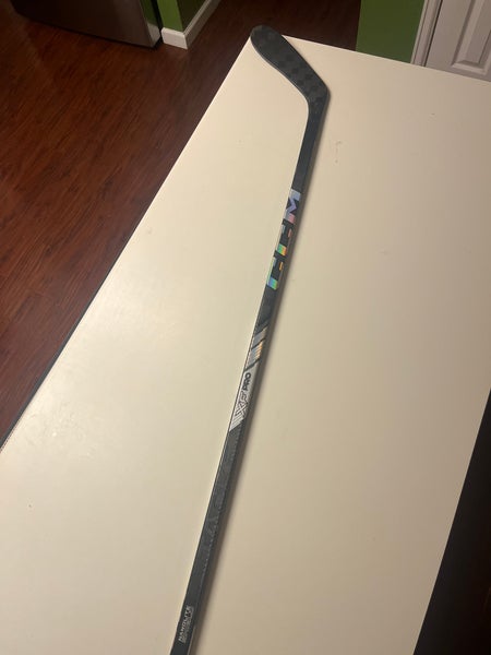 Intermediate CCM Tacks XF Pro Left Hand Hockey Stick P28  (New)