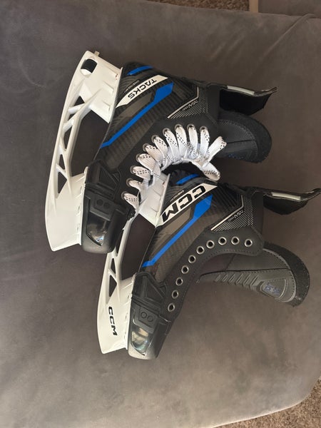 CCM AS-V Pro Hockey Skates Regular Width  8 (New)